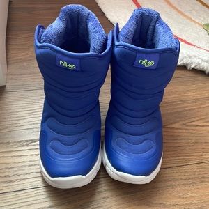 Nike Snow Boots